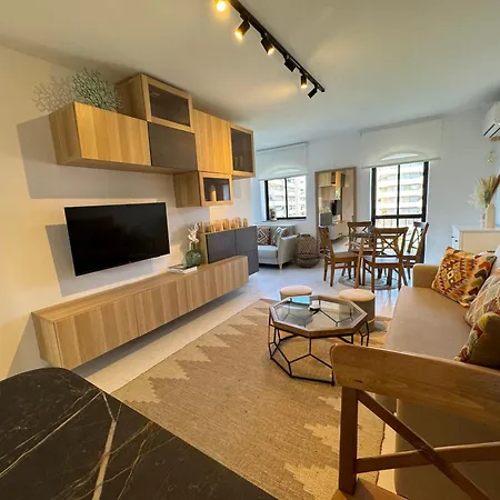 Nomad Milos Y Bali *