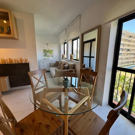 شقة Nomad Milos Y Bali ماربيا