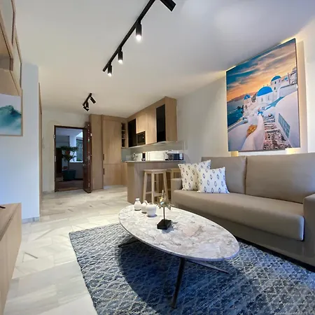 Nomad Milos Y Bali *