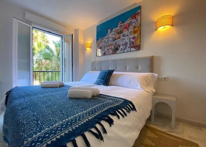 Nomad Milos Y Bali Marbella