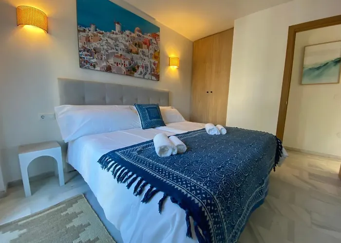 Nomad Milos Y Bali * Marbella