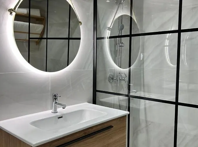 Nomad Milos Y Bali *