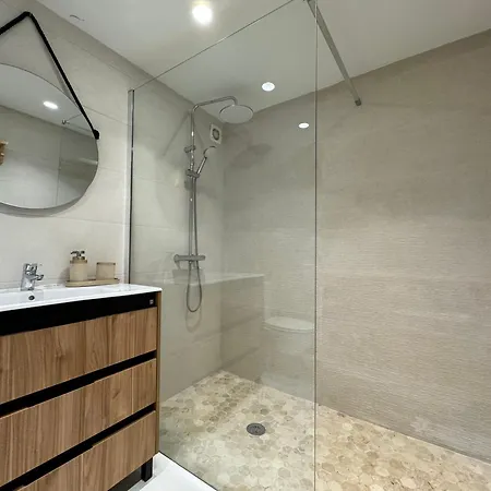 Nomad Milos Y Bali *