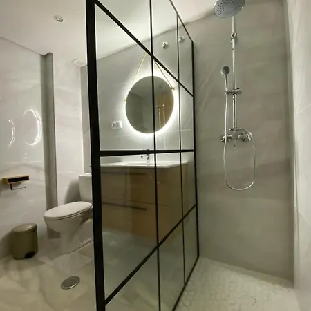 Apartment Nomad Milos Y Bali Marbella