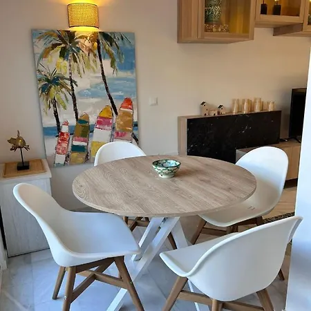 Nomad Milos Y Bali Apartment