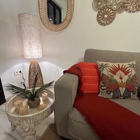 Nomad Milos Y Bali Marbella