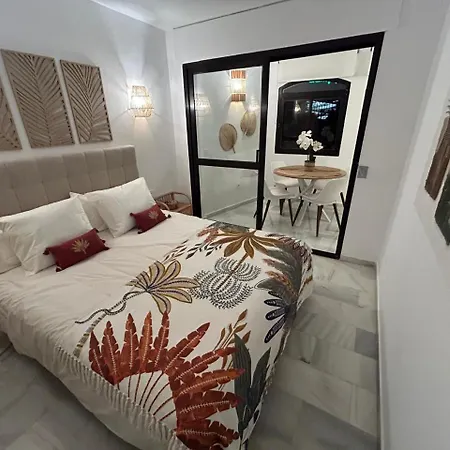 Nomad Milos Y Bali